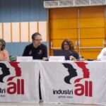 mesa autoridades redes multinacionales