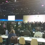 Делегаты готовятся к проведению дискуссий на климатическом саммите в Париже.