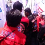 Участники протеста требуют повышения минимальной заработной платы на 2016 год и улучшения трудового законодательства.