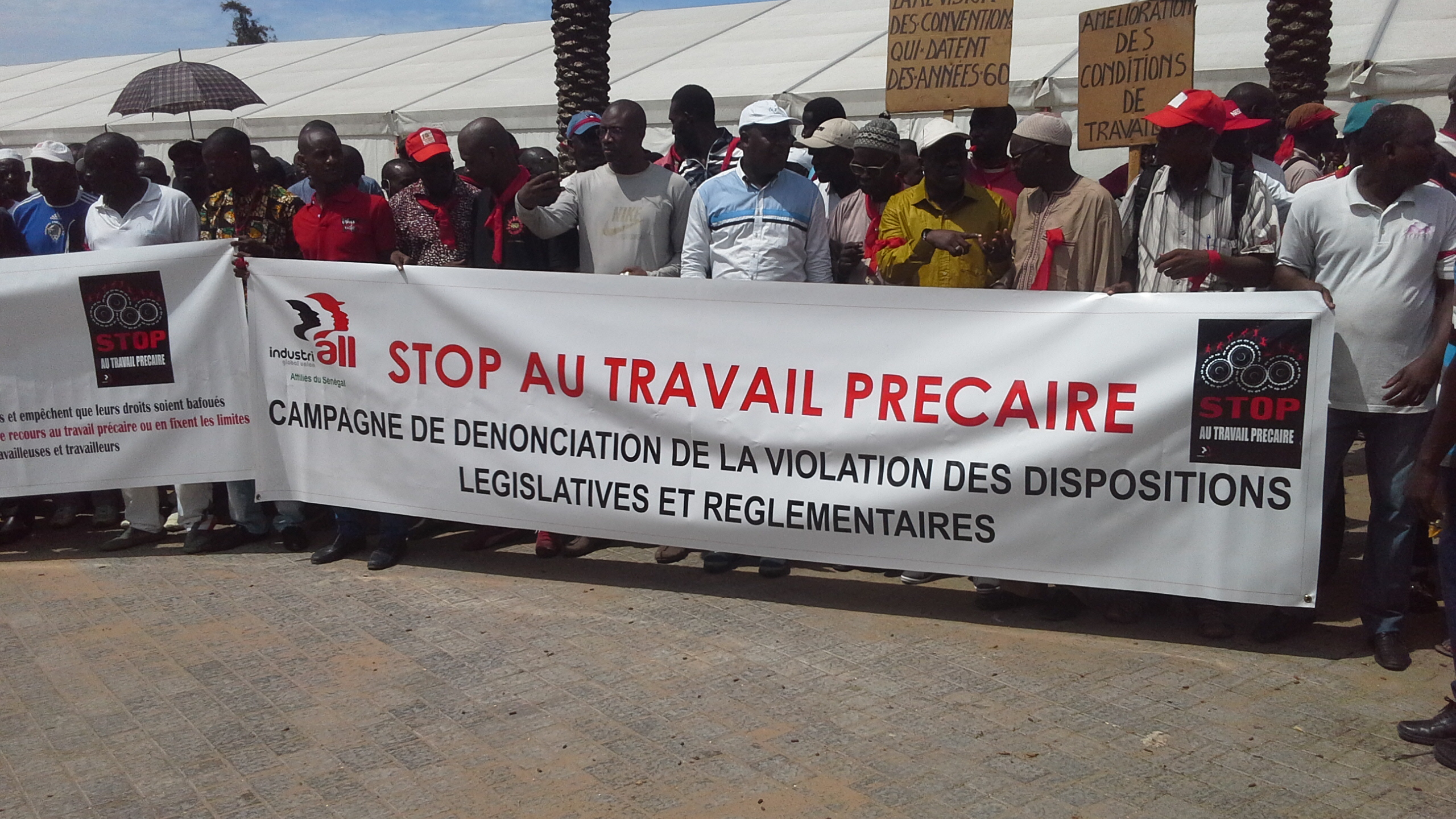 IndustriALL affiliates marching in Senegal.