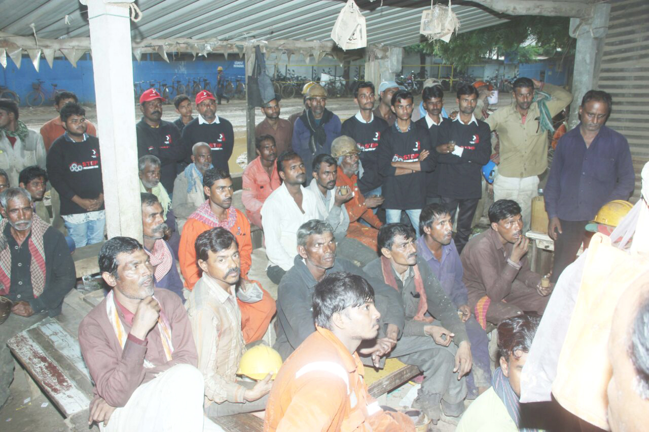 Shipbreakers in Alang, India