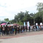 The march on 7 October begins...