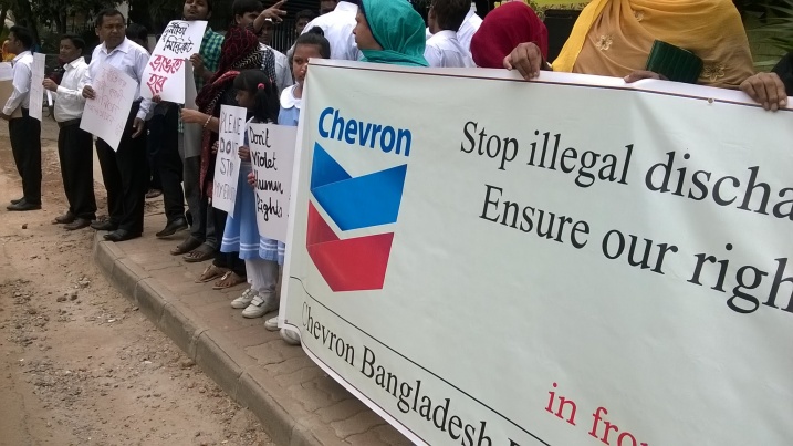 Les travailleurs de Chevron protestent contre les licenciements