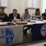 Члены подразделения 6658 Союза сталелитейщиков, Metallos, во время забастовки