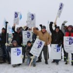 Члены подразделения 6658 Союза сталелитейщиков, Metallos, во время забастовки