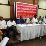 Union centres announce the general strike at a joint press conference in Delhi