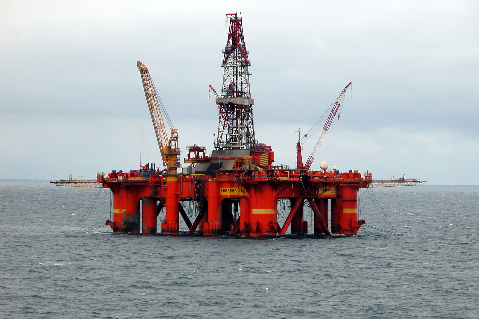 Нефтяная платформа в Северном море. Фото Эрика Кристенсена, Викисклад