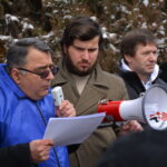 Тамаз Долаберидзе зачитывает письма солидарности от профсоюзов разных стран