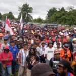Los trabajadores de Grasberg se manifiestan contra PT Freeport en junio de 2017. Más de 4.000 han sido despedidos.