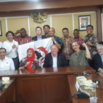 Indonesian affiliates with the mission participants in Jakarta.