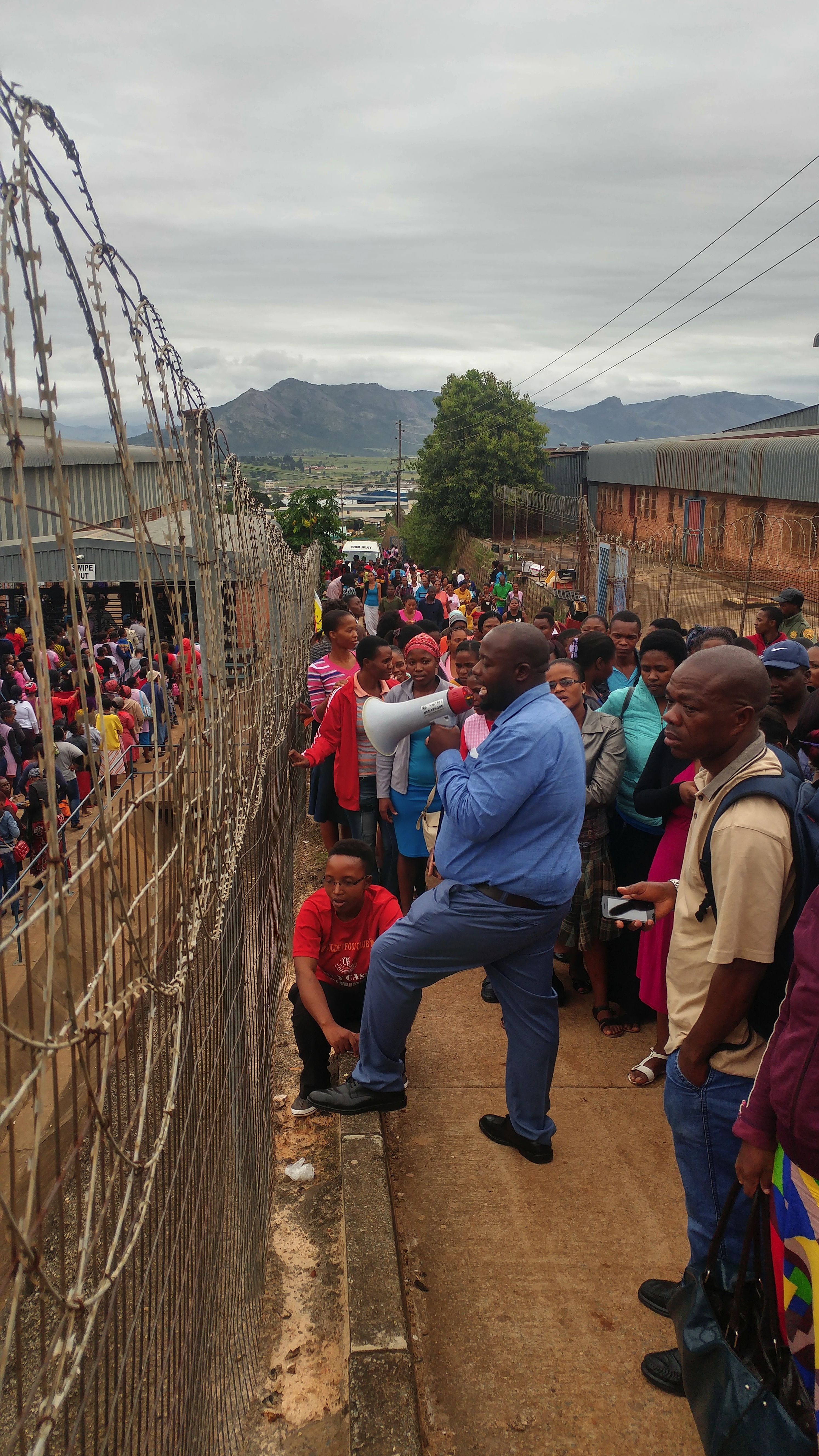 Atuswa organizing meeting outside Fashion International factory in Mbabane, Swaziland.