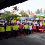 Члены Team, тайского профсоюза IndustriALL, протестуют против Mitsubishi