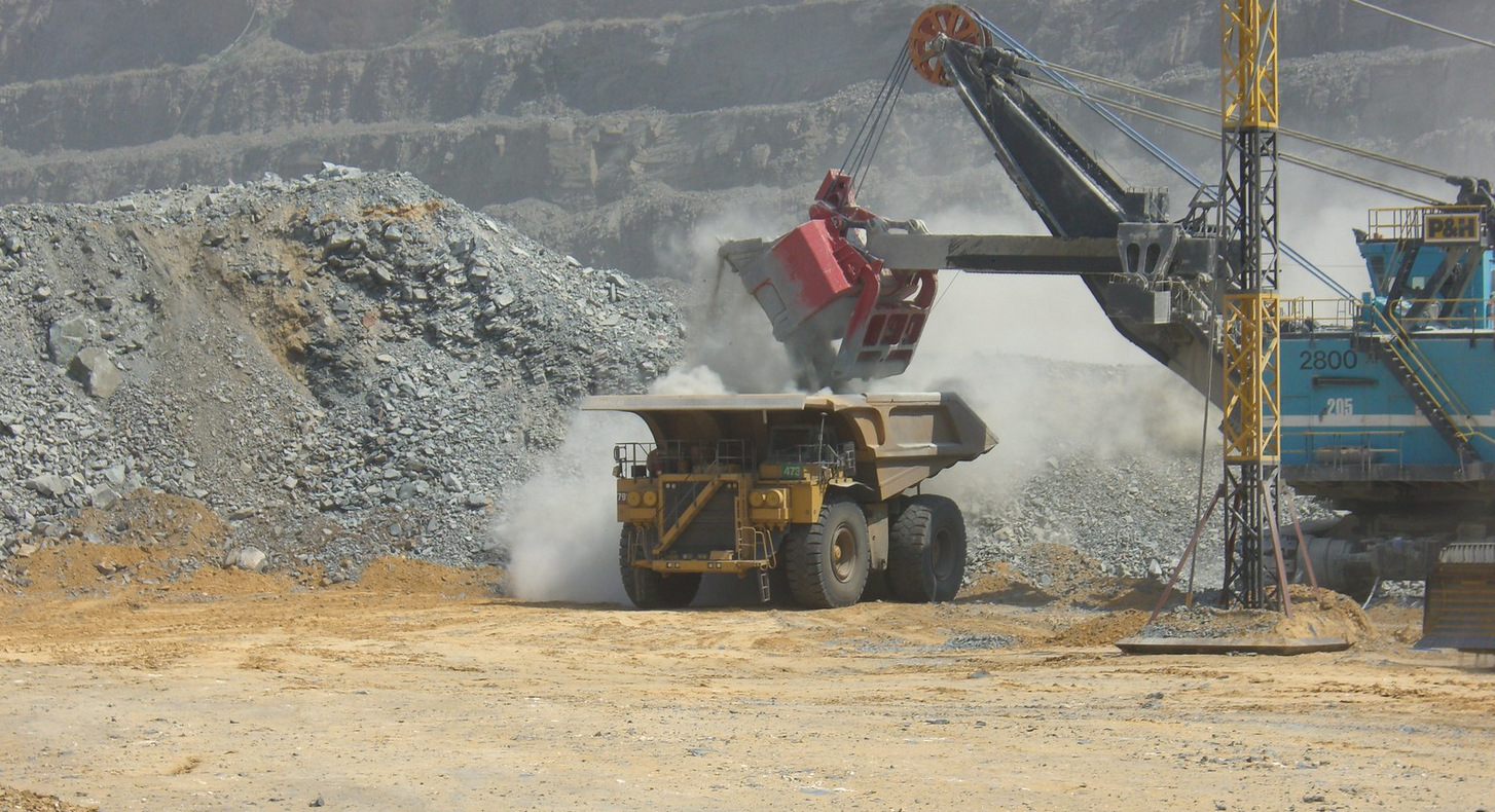 Diamond mine in Jwaneng, Botswana Photo credit: Esther Dyson, Flickr, Creative Commons 